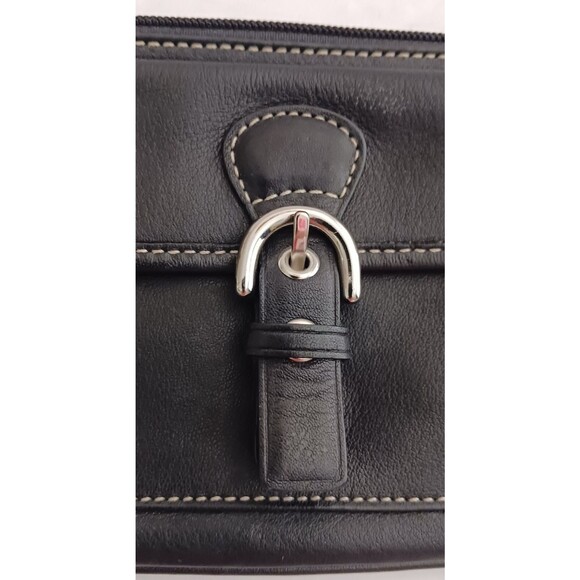 Coach Soho Blk Leather Wristlet Silver Buckle Front Pocket White Contrast Stitch - Picture 2 of 9
